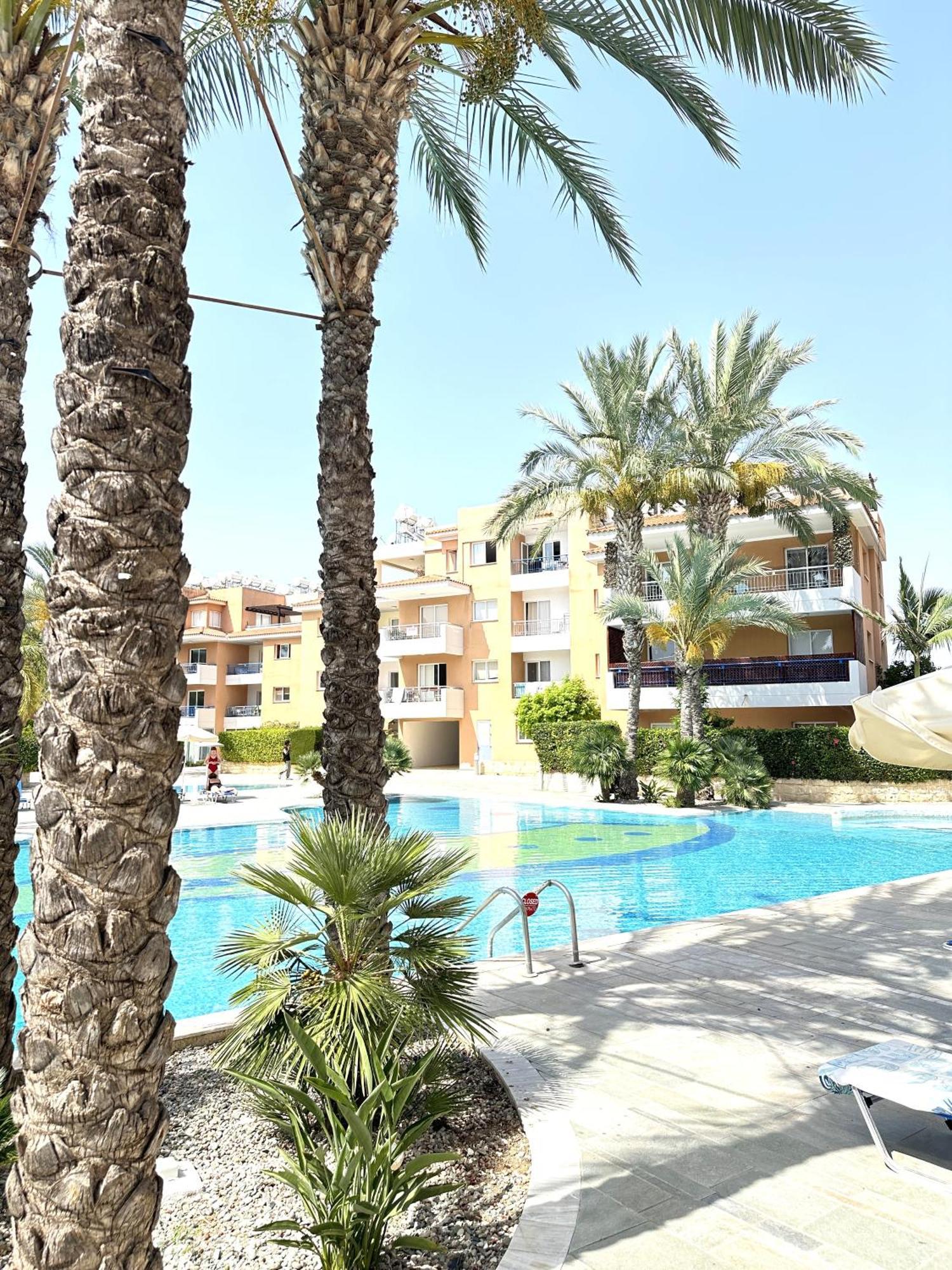 H&O Golden Sun Suite Pafos Dış mekan fotoğraf