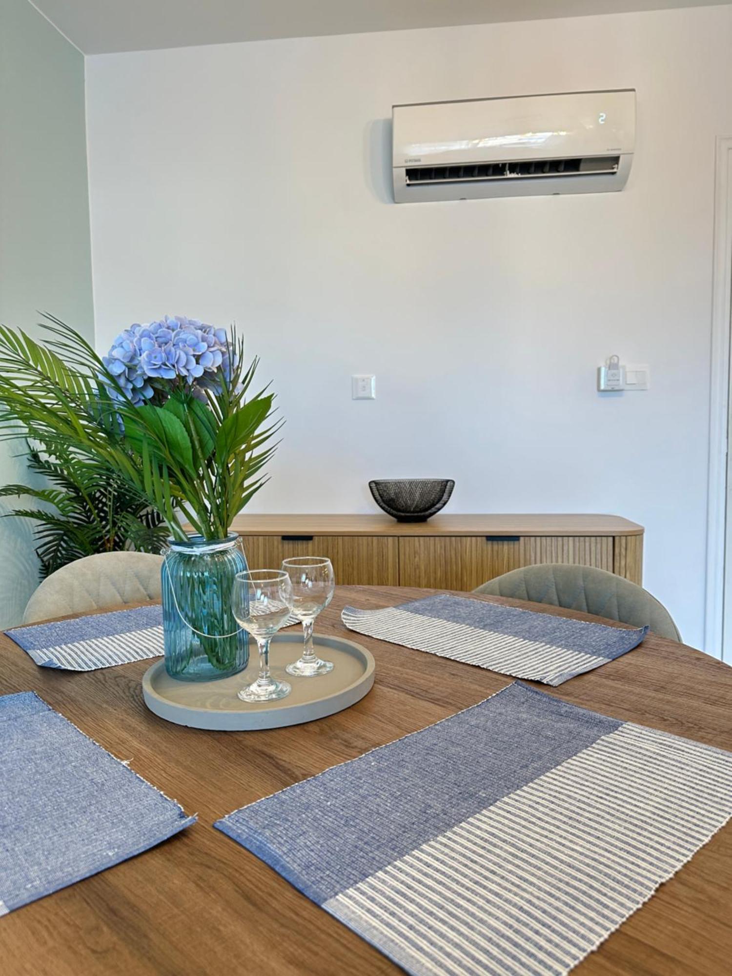 H&O Golden Sun Suite Pafos Dış mekan fotoğraf